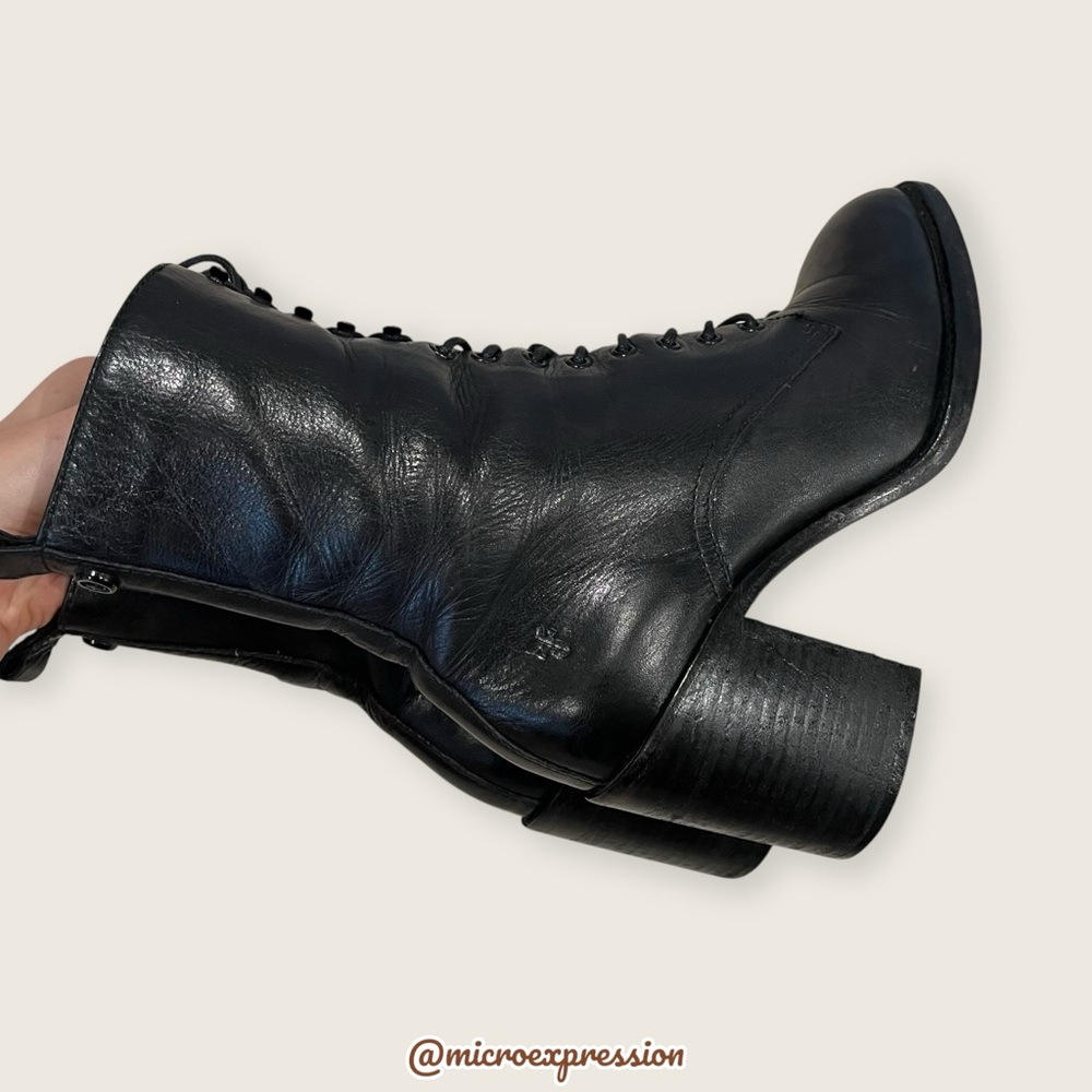$399 Frye Pia Black Leather Combat Lace Up Moto Goth Block Heel Ankle Bootie - Picture 13 of 15